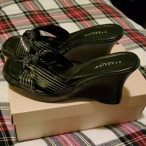 Reaction Kenneth Cole Black Strappy Wedges